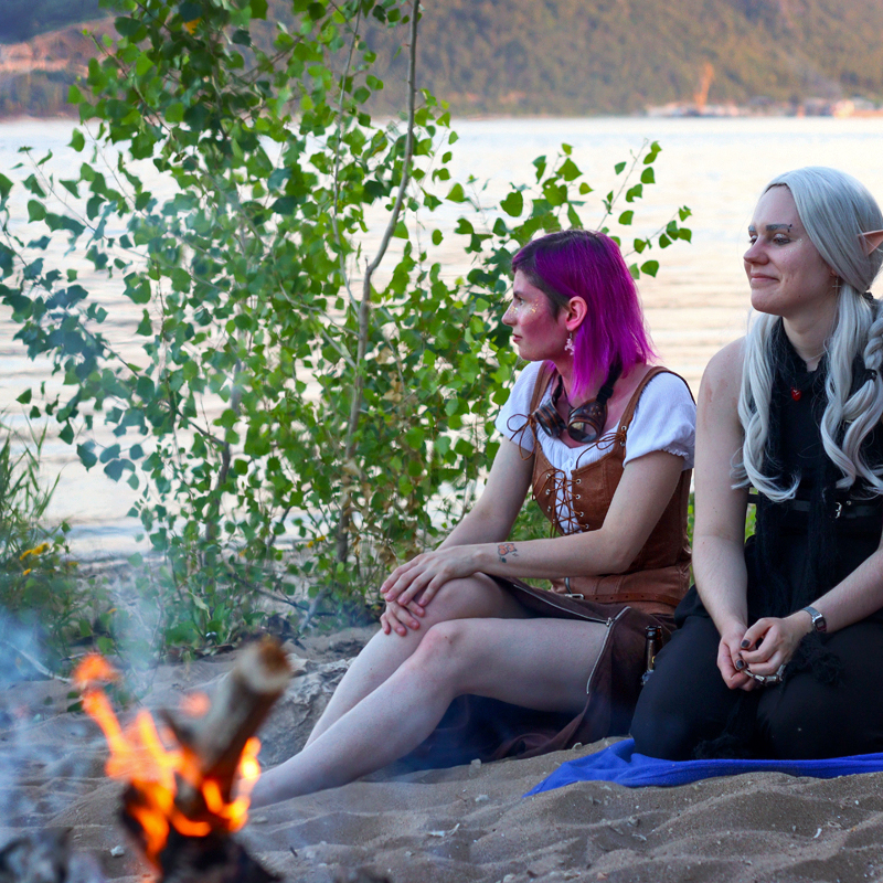 Уютные вечера с песнями под гитару